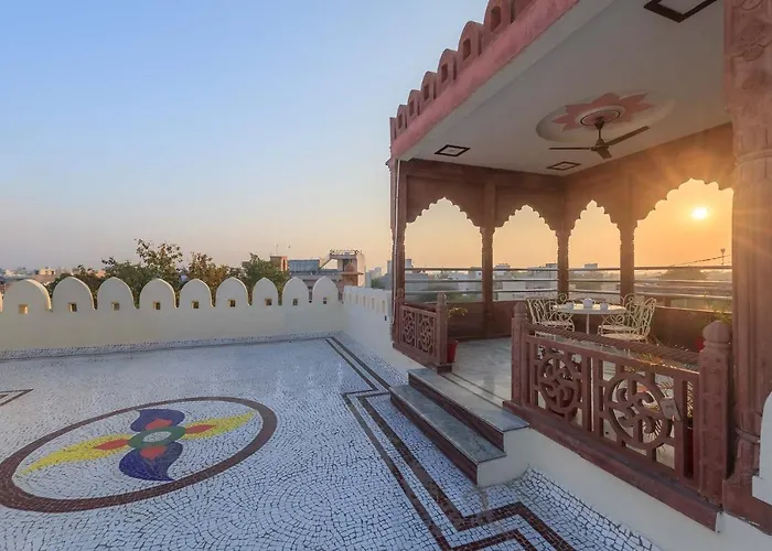 Sunset Escape By Stayvista, A City-View Villa With An Exclusive Private Terrace For An Elevated And Memorable Stay